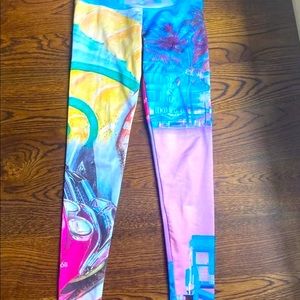 Noli Pink and Blue Artistic Leggings - RARE